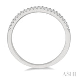 1/6 Ctw Round Cut Diamond Wedding Band in 14K White Gold