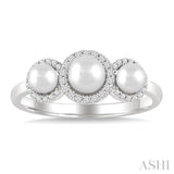 1/6 Ctw Past Present and Future 4 MM & 5 MM Cultured Pearl and Round Cut Diamond Halo Ring in 14K White Gold