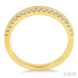 1/4 ctw Round Cut Diamond Wedding Band in 14K Yellow Gold