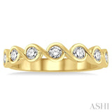1/2 Ctw Round Cut Diamond Stack Band in 14K Yellow Gold