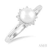 1/10 Ctw Petite 6 MM Cultured Pearl and Round Cut Diamond Sunburst Halo Fashion Ring in 10K White Gold