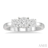 3 Stone Lovebright Essential Diamond Ring